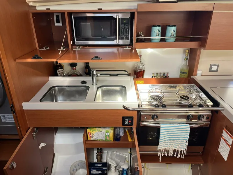 Slide: The Image of Beneteau 46.1 2020 - 5836180