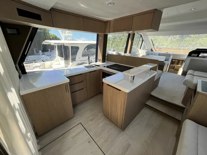 Slide: The Image of Galeon 500 FLY 2023 - 5914636