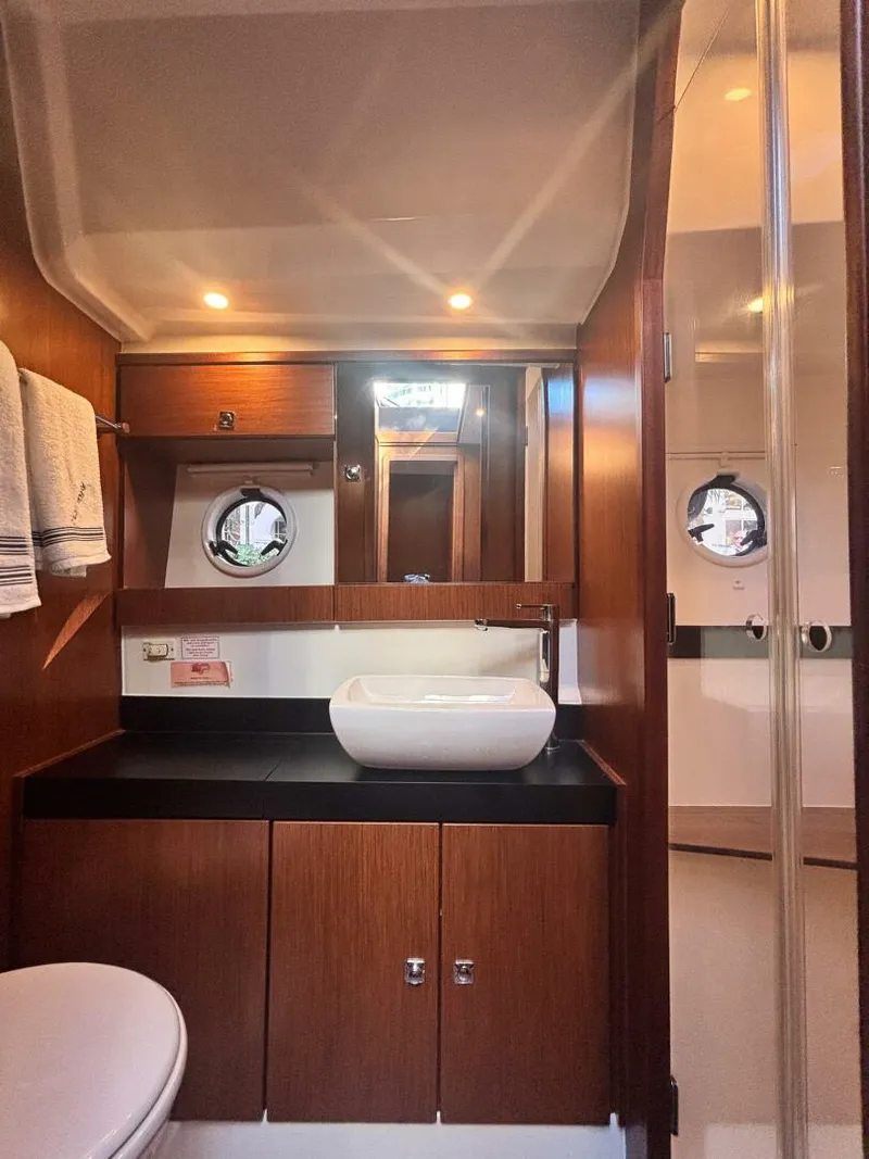 Slide: The Image of Bavaria 420 Virtess Coupe 2015 - 5805461