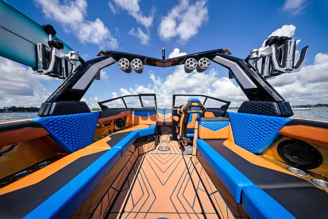 Slide: The Image of Custom Genesis Craft 2700 Cuddy 2024 - 27