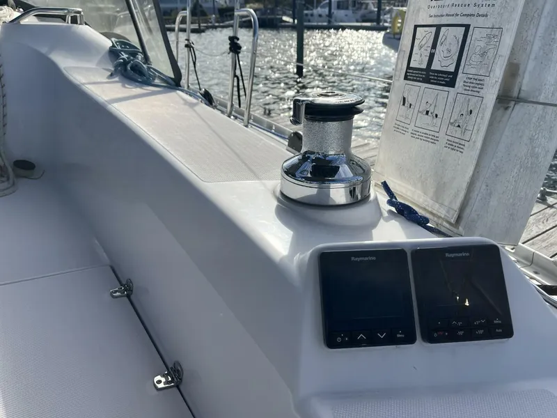 Slide: The Image of Catalina 355 2017 - 5813845