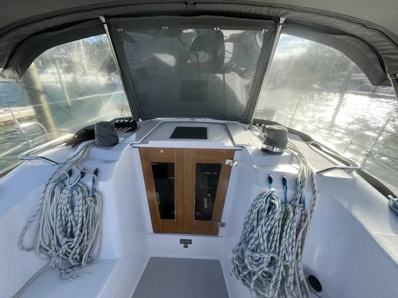 Slide: The Image of Catalina 355 2017 - 5813846