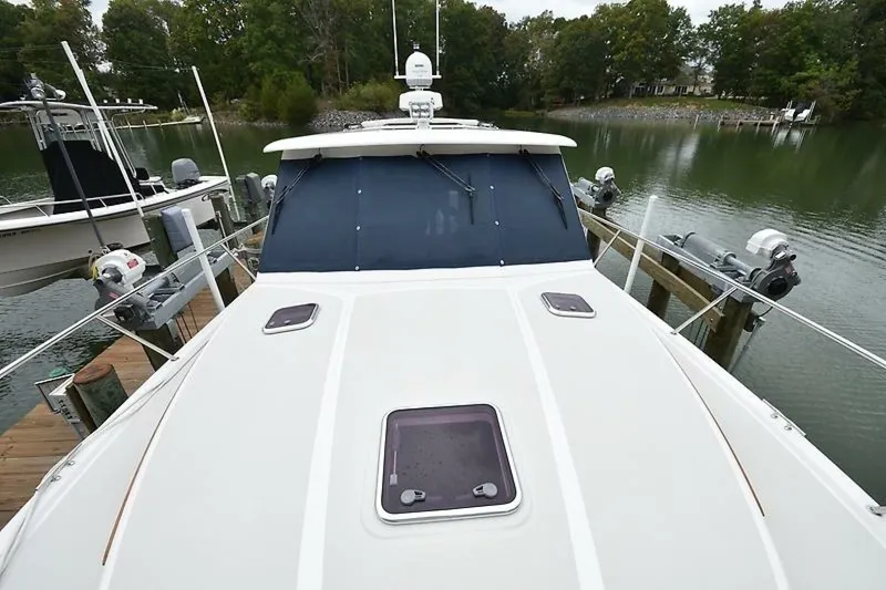 Slide: The Image of 0005443498 - 5766460