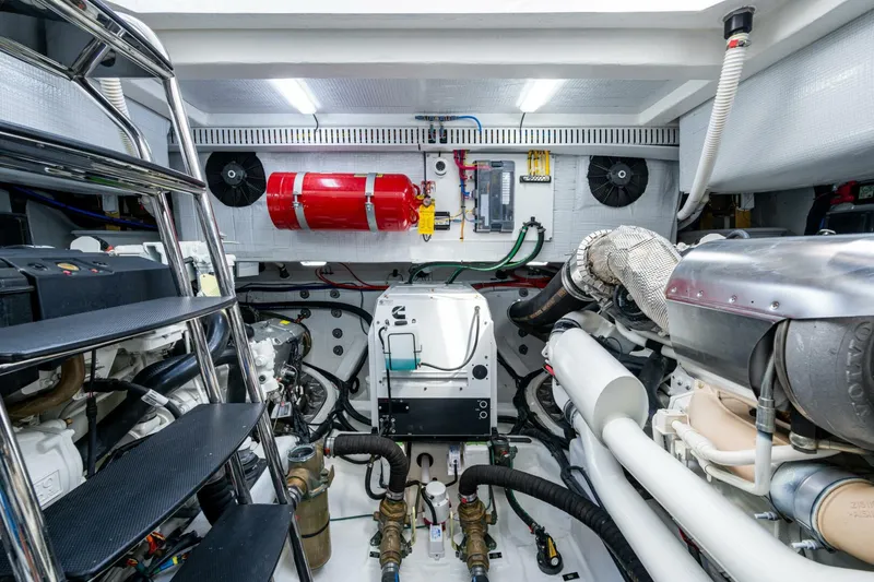 Slide: The Image of Engine Room - 5766634