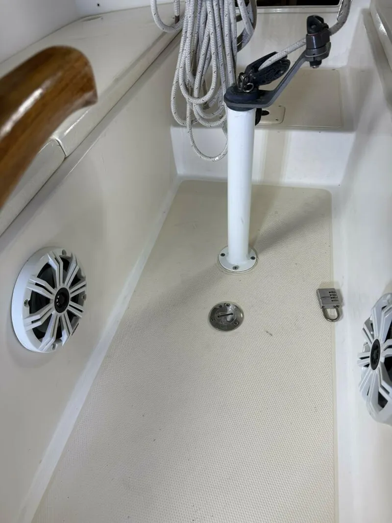 Slide: The Image of W.D. Schock Harbor 25 2010 - 5766781