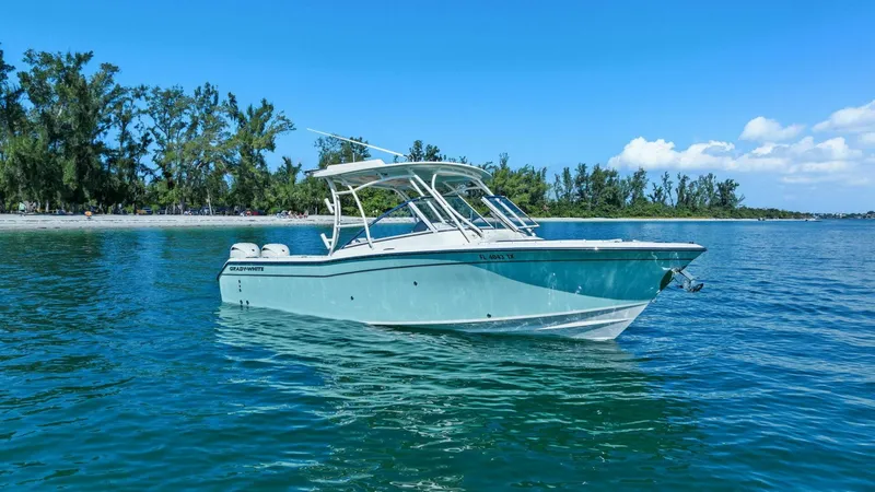 Slide: The Image of Grady White 275 Freedom 2025 - Profile - 5767151