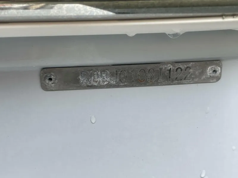 Slide: The Image of Robalo Cayman 246 SD 2022 - 5766858