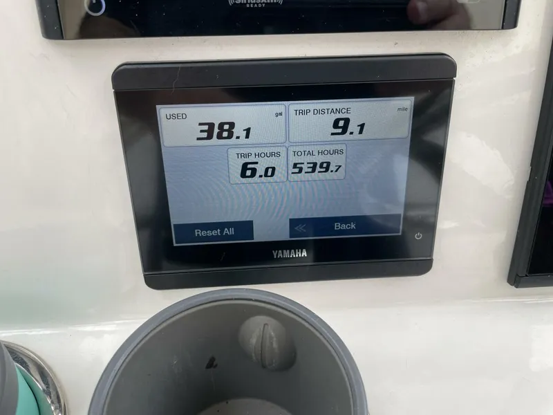 Slide: The Image of Robalo Cayman 246 SD 2022 - 5766860