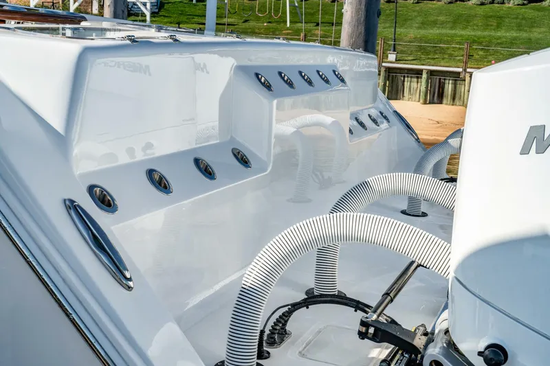 Slide: The Image of Front Runner 43 Catamaran 2025 - 5781693