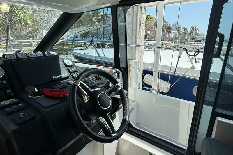 Slide: The Image of Jeanneau 37 2020 - 5767324