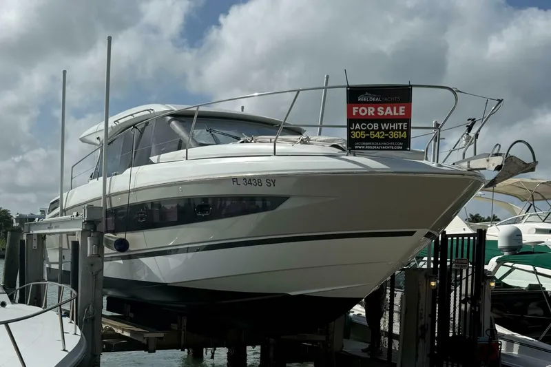 Slide: The Image of Jeanneau 37 2020 - 5767328