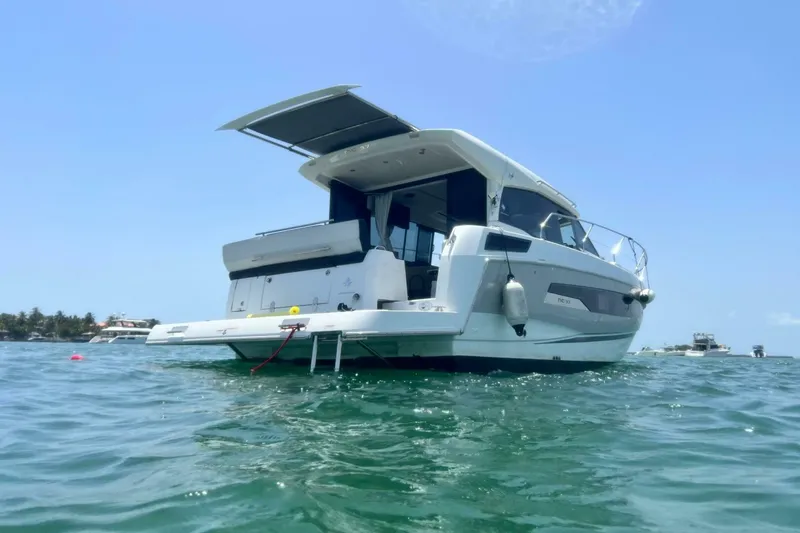 Slide: The Image of Jeanneau 37 2020 - 5767330