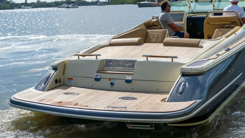 Slide: The Image of Chris-Craft Corsair Heritage Edition 2017 - 5809706