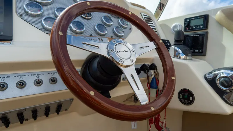 Slide: The Image of Chris-Craft Corsair Heritage Edition 2017 - 5809713