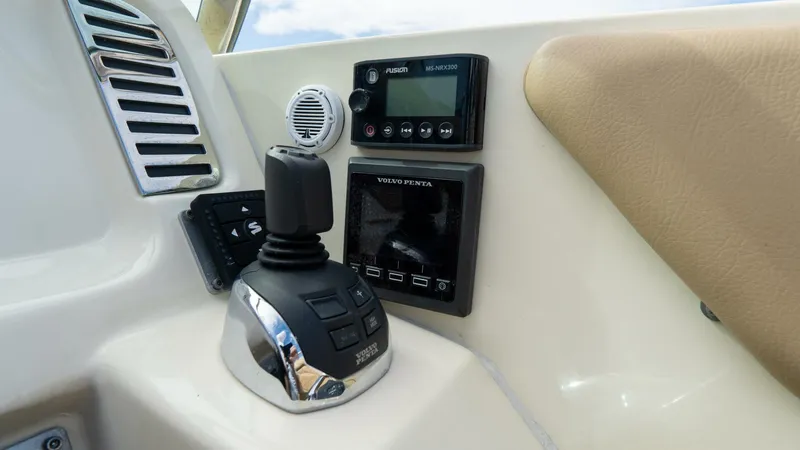 Slide: The Image of Chris-Craft Corsair Heritage Edition 2017 - 5809716