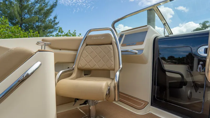 Slide: The Image of Chris-Craft Corsair Heritage Edition 2017 - 5809735