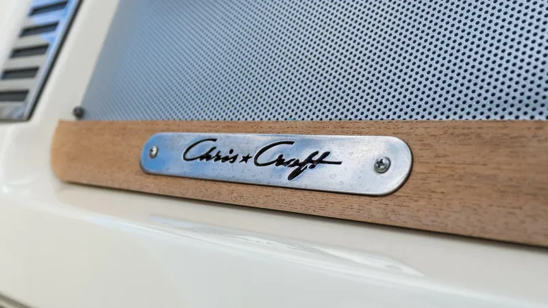 Slide: The Image of Chris-Craft Corsair Heritage Edition 2017 - 5809737