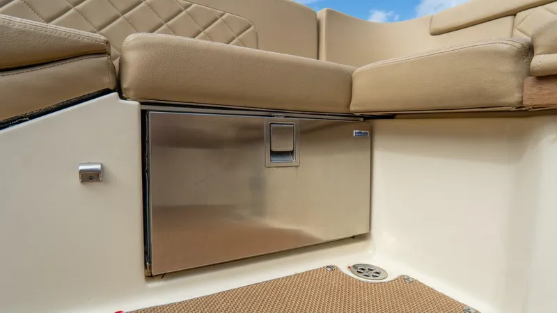 Slide: The Image of Chris-Craft Corsair Heritage Edition 2017 - 5809751