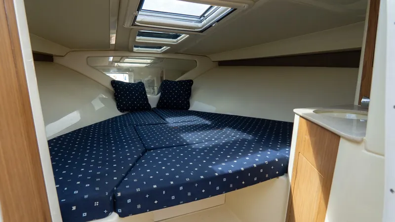 Slide: The Image of Chris-Craft Corsair Heritage Edition 2017 - 5809755