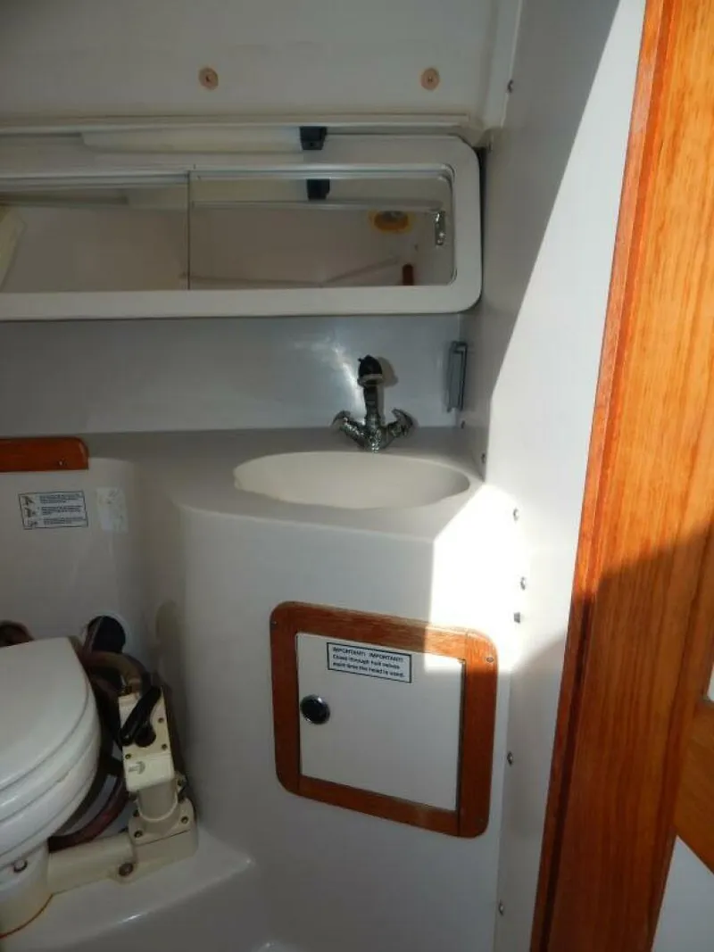 Slide: The Image of Catalina 28 Mk II 1997 - 5787669