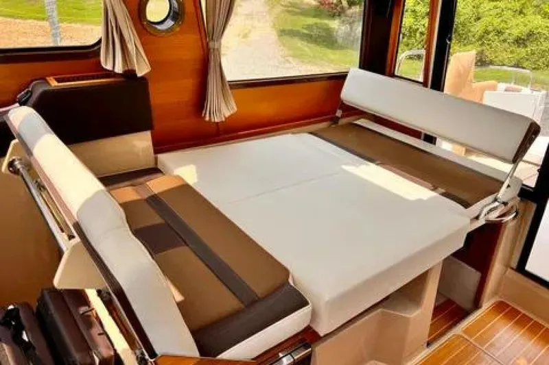 Slide: The Image of Ranger Tug R-29 S 2017 - 5771510