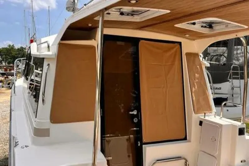 Slide: The Image of Ranger Tug R-29 S 2017 - 5771532