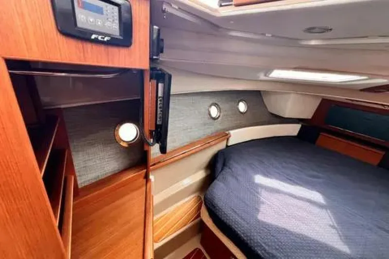 Slide: The Image of Ranger Tug R-29 S 2017 - 5771261