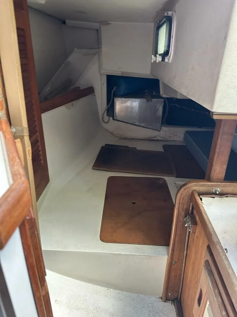 Slide: The Image of Catalina 28 1991 - 5768326