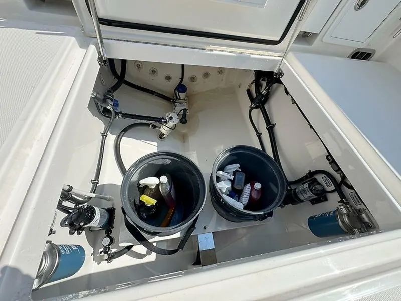 Slide: The Image of 0005444461 - 5768367