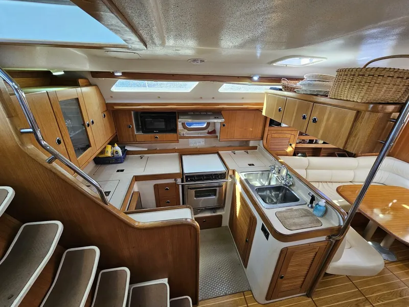 Slide: The Image of Catalina 470 2001 - 5768608