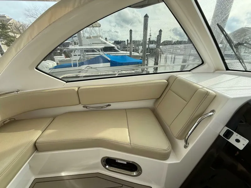 Slide: The Image of Pursuit OS 325 Offshore 2017 - 5768578