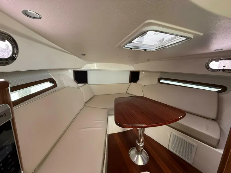 Slide: The Image of Pursuit OS 325 Offshore 2017 - 5768567