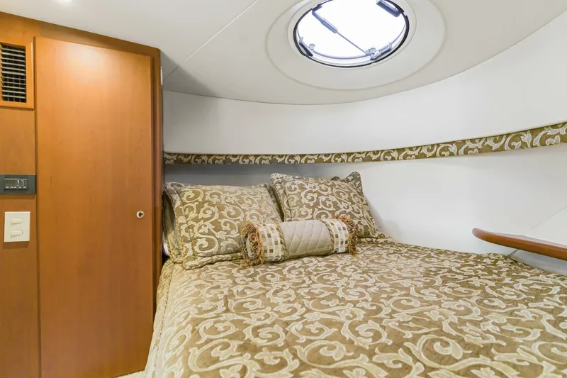 Slide: The Image of Silverton 34 Convertible 2005 - 5773324