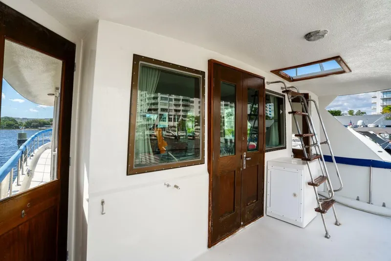 Slide: The Image of Hatteras 53 Yacht Fisherman 1978 - 5771484