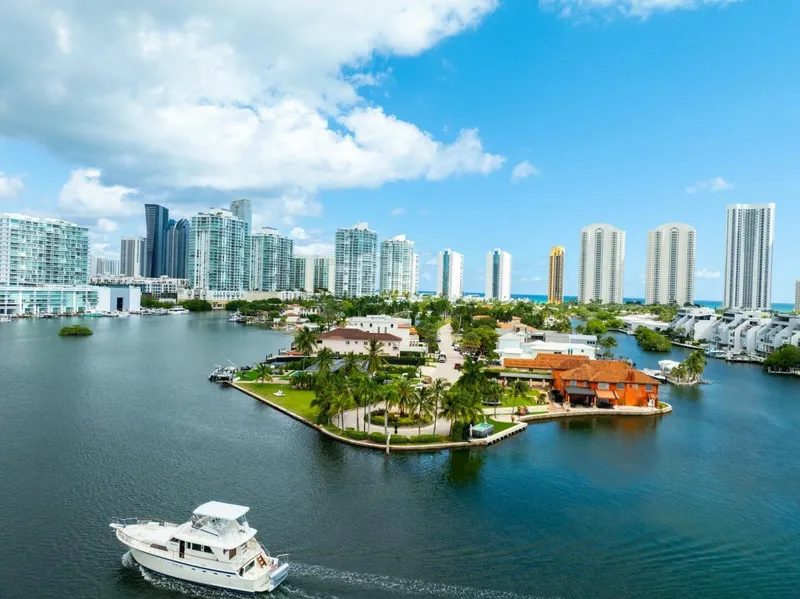 Slide: The Image of Hatteras 53 Yacht Fisherman 1978 - 5779289