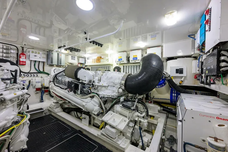 Slide: The Image of Engine Room - 5770931