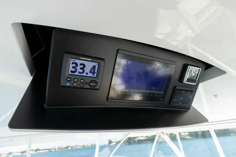 Slide: The Image of 2026 Viking 82 Convertible- TEAM HARVEY I- Helm - 5771137