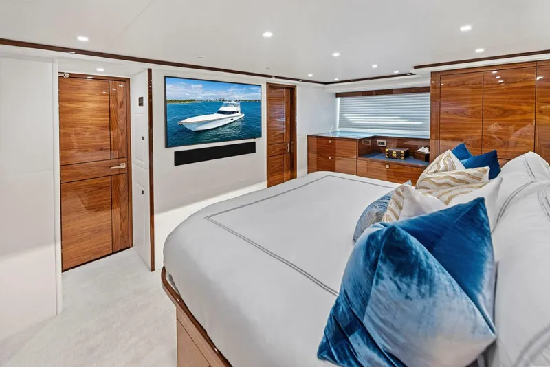 Slide: The Image of 2026 Viking 82 Convertible- TEAM HARVEY I- Master Stateroom - 5771086