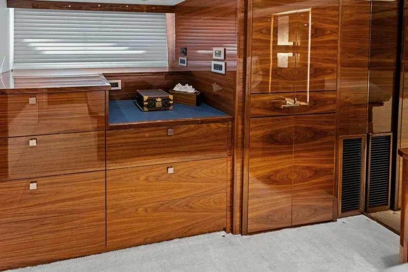 Slide: The Image of 2026 Viking 82 Convertible- TEAM HARVEY I- Master Stateroom - 5771091
