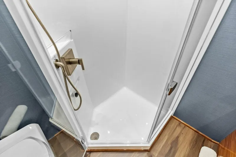 Slide: The Image of 2026 Viking 82 Convertible- TEAM HARVEY I- Master Stateroom Head - 5771102