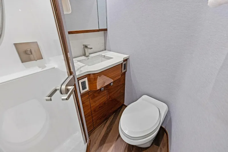 Slide: The Image of 2026 Viking 82 Convertible- TEAM HARVEY I- Port Stateroom Head - 5771057