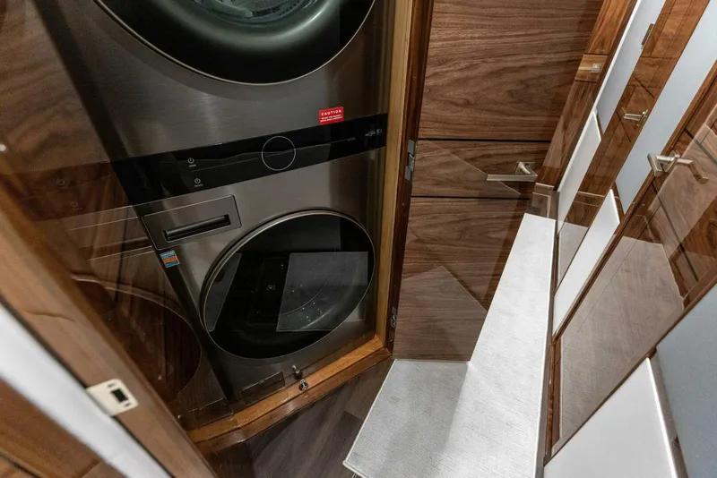 Slide: The Image of 2026 Viking 82 Convertible- TEAM HARVEY I- Laundry - 5771075