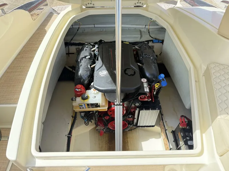 Slide: The Image of Chris-Craft 28 2019 - 5771234