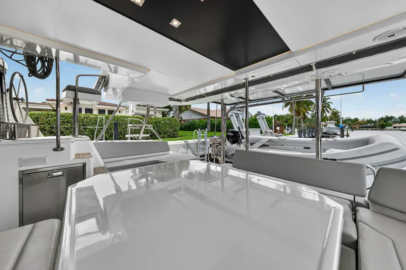 Slide: The Image of Leopard 45 2021 - 5771323