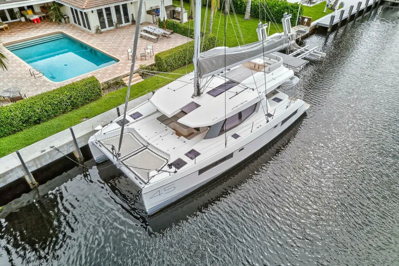 Slide: The Image of Leopard 45 2021 - 5771212