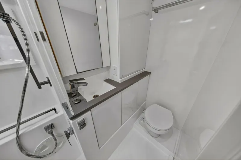 Slide: The Image of Leopard 45 2021 - 5771172