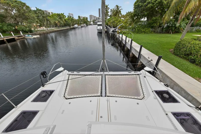 Slide: The Image of Leopard 45 2021 - 5771291