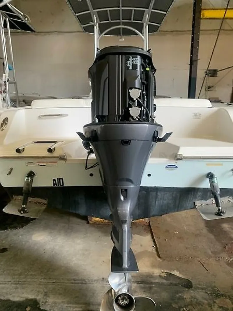 Slide: The Image of 0005445521 - 5771449