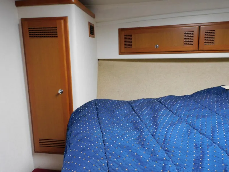 Slide: The Image of Cabo 35 Flybridge Sportfisher 1999 - 5771758