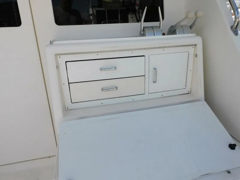 Slide: The Image of Cabo 35 Flybridge Sportfisher 1999 - 5771780